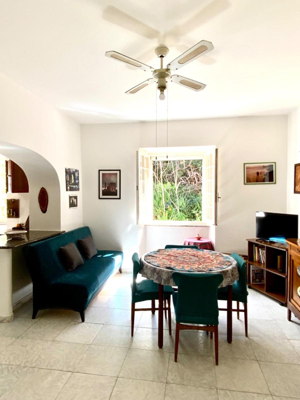 Aragonite Azzurra Casa Vacanza 贡内萨 外观 照片