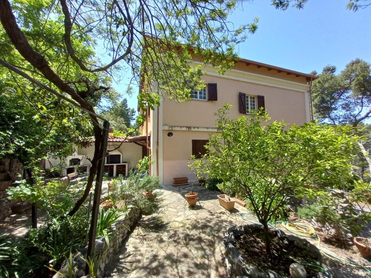 Aragonite Azzurra Casa Vacanza 贡内萨 外观 照片